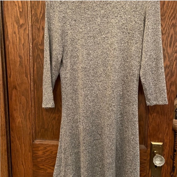 Trendyland Grey Fit and Flare Dress - Picture 2 of 3